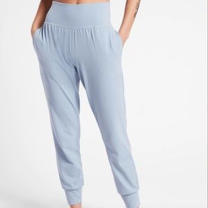 Athleta Salutation Jogger